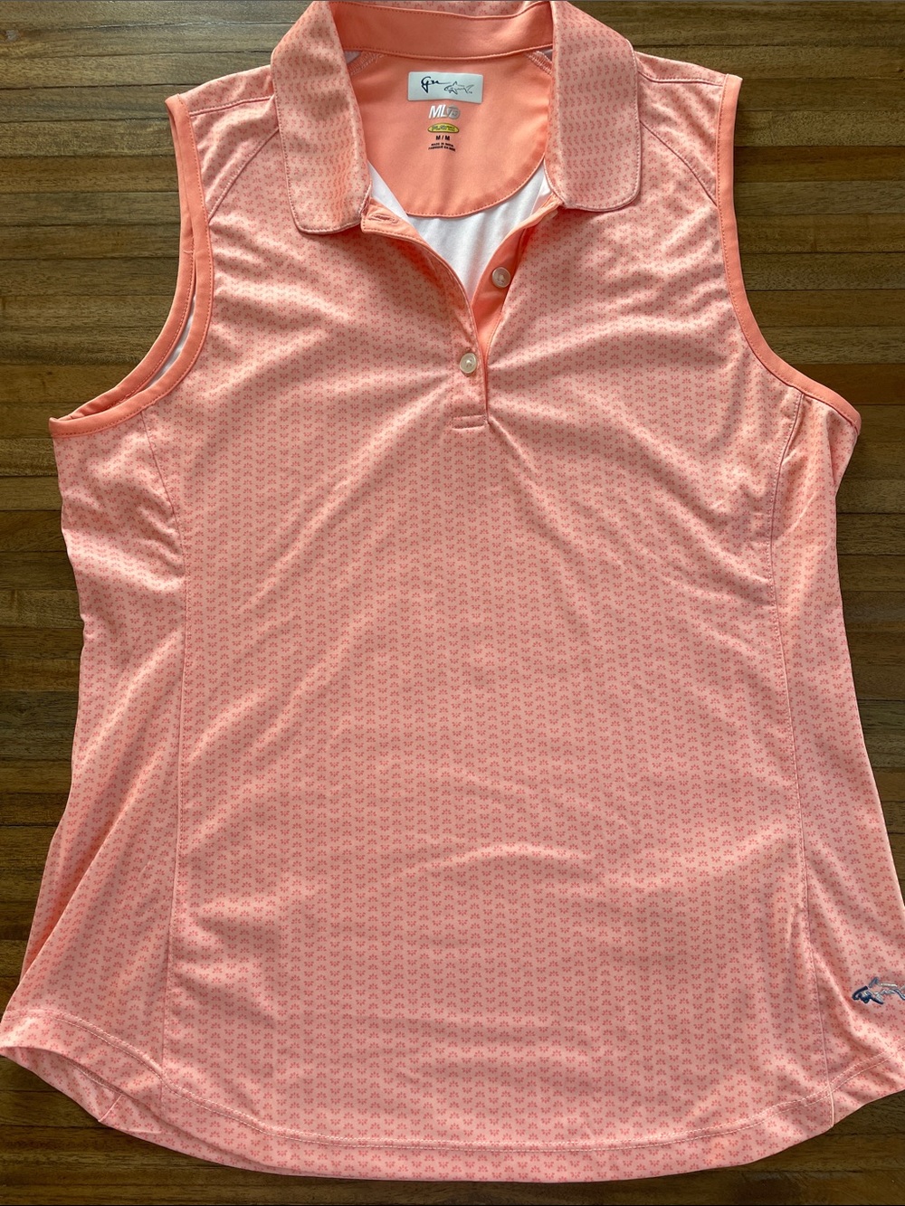 Greg Norman Sleeveless Golf Top - Like New - Medium